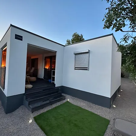 Camping Mobile Mare Blu *