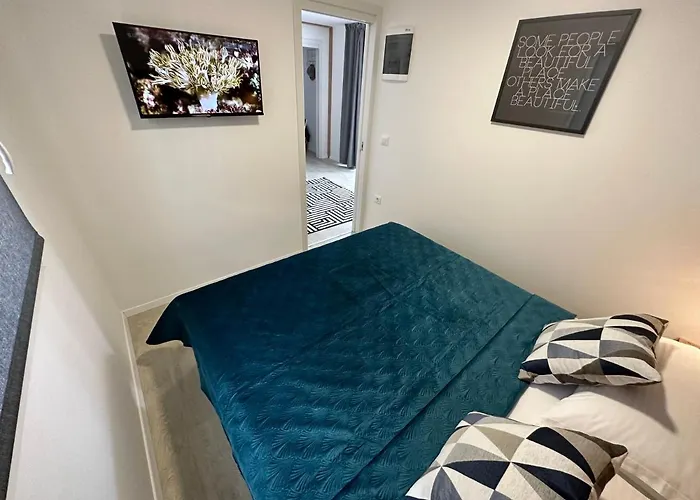 Mobile Mare Blu Camping Rovanjska