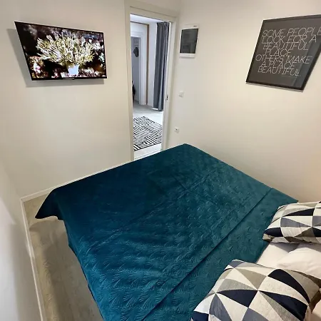 Mobile Mare Blu אתר קמפינג רובנסקה