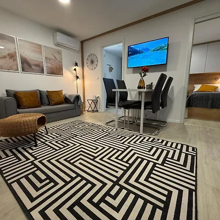 Mobile Mare Blu אתר קמפינג