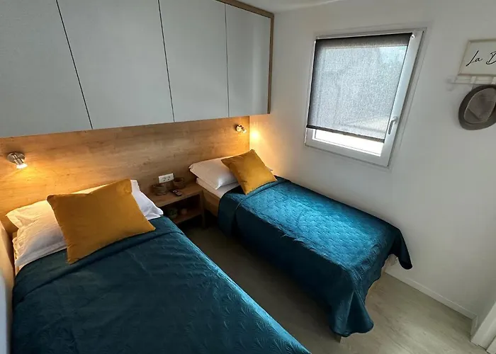 Mobile Mare Blu Camping *